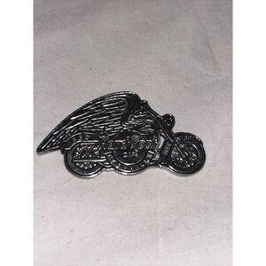 Hard Rock Café Pin Nashville - Silver Motorcycle with‎ Wings - (#6202) - 1995 H1